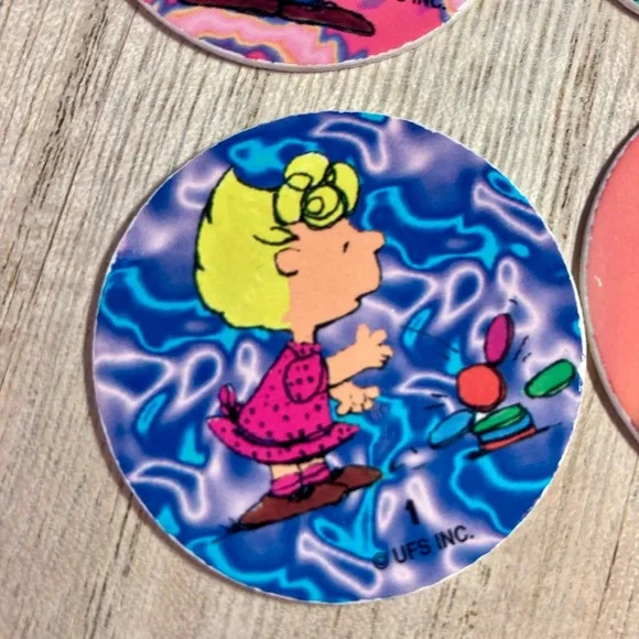 Vintage 90s Pogs Collection | Peanuts | Charlie Brown - Picture 8 of 8